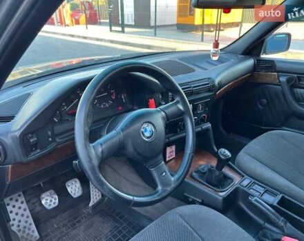 Серый БМВ 5 Серия, объемом двигателя 2 л и пробегом 380 тыс. км за 3200 $, фото 17 на Automoto.ua