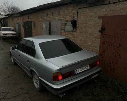 Серый БМВ 5 Серия, объемом двигателя 3 л и пробегом 450 тыс. км за 1900 $, фото 1 на Automoto.ua