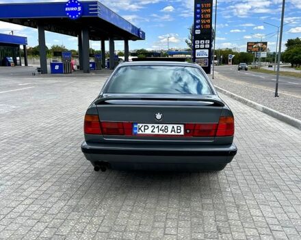Серый БМВ 5 Серия, объемом двигателя 3 л и пробегом 78 тыс. км за 2999 $, фото 3 на Automoto.ua
