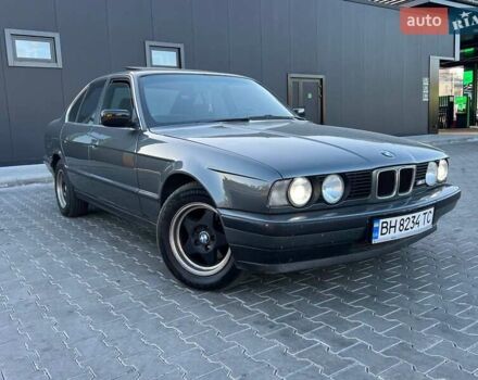 Серый БМВ 5 Серия, объемом двигателя 2 л и пробегом 380 тыс. км за 3200 $, фото 9 на Automoto.ua