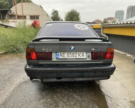 Серый БМВ 5 Серия, объемом двигателя 2 л и пробегом 40 тыс. км за 1940 $, фото 4 на Automoto.ua