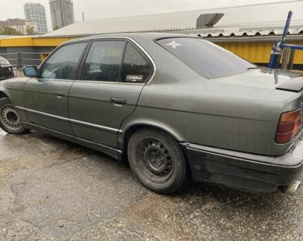 Серый БМВ 5 Серия, объемом двигателя 2 л и пробегом 40 тыс. км за 1940 $, фото 5 на Automoto.ua