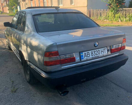 Серый БМВ 5 Серия, объемом двигателя 2 л и пробегом 400 тыс. км за 1400 $, фото 3 на Automoto.ua