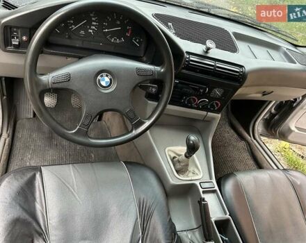 Серый БМВ 5 Серия, объемом двигателя 2 л и пробегом 310 тыс. км за 1750 $, фото 4 на Automoto.ua