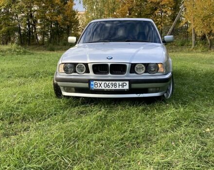 Сірий БМВ 5 Серія, об'ємом двигуна 2 л та пробігом 500 тис. км за 2999 $, фото 1 на Automoto.ua