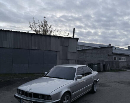 Серый БМВ 5 Серия, объемом двигателя 2 л и пробегом 360 тыс. км за 4300 $, фото 2 на Automoto.ua