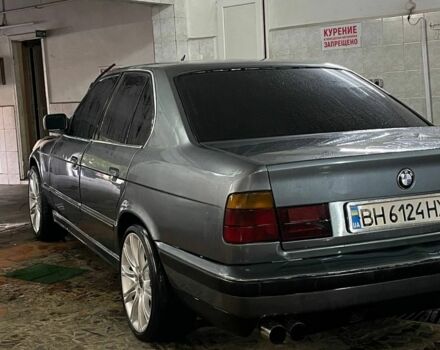 Серый БМВ 5 Серия, объемом двигателя 2.4 л и пробегом 300 тыс. км за 3000 $, фото 1 на Automoto.ua