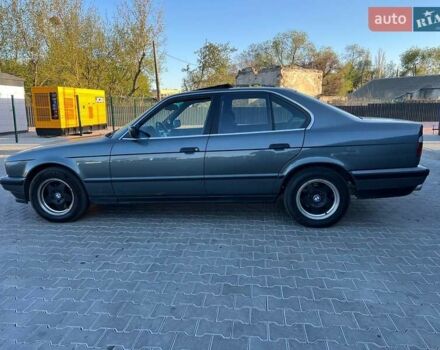 Серый БМВ 5 Серия, объемом двигателя 2 л и пробегом 380 тыс. км за 3200 $, фото 16 на Automoto.ua