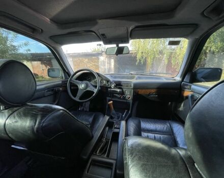 Серый БМВ 5 Серия, объемом двигателя 2.5 л и пробегом 263 тыс. км за 1499 $, фото 6 на Automoto.ua