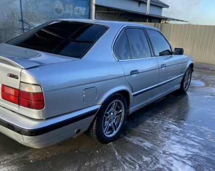 Сірий БМВ 5 Серія, об'ємом двигуна 2 л та пробігом 500 тис. км за 2999 $, фото 2 на Automoto.ua