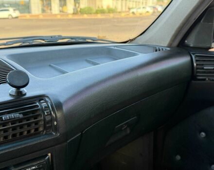 Серый БМВ 5 Серия, объемом двигателя 2.5 л и пробегом 170 тыс. км за 3500 $, фото 23 на Automoto.ua