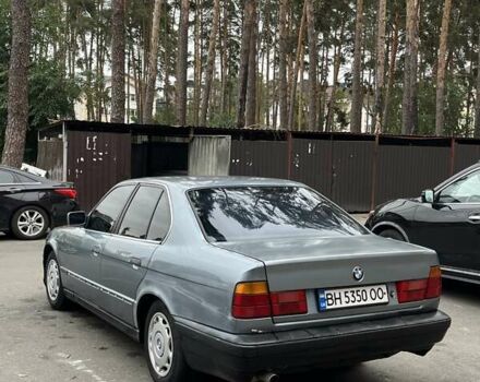 Серый БМВ 5 Серия, объемом двигателя 2 л и пробегом 440 тыс. км за 2600 $, фото 2 на Automoto.ua