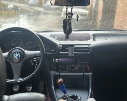 Серый БМВ 5 Серия, объемом двигателя 3 л и пробегом 450 тыс. км за 1900 $, фото 16 на Automoto.ua