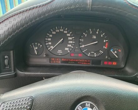 Серый БМВ 5 Серия, объемом двигателя 0 л и пробегом 480 тыс. км за 2500 $, фото 4 на Automoto.ua