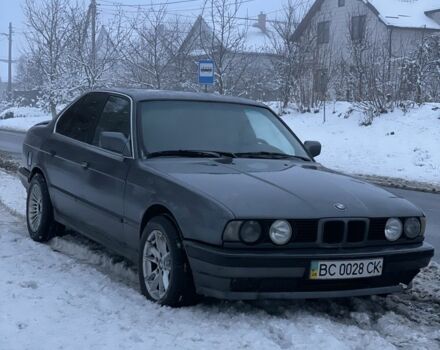 Серый БМВ 5 Серия, объемом двигателя 2.5 л и пробегом 3 тыс. км за 2500 $, фото 2 на Automoto.ua