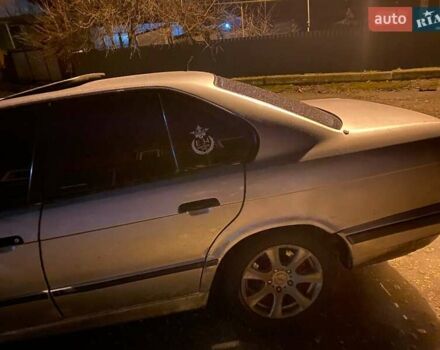 Серый БМВ 5 Серия, объемом двигателя 2.5 л и пробегом 300 тыс. км за 1550 $, фото 3 на Automoto.ua