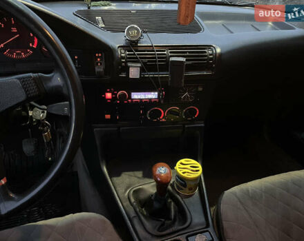 Серый БМВ 5 Серия, объемом двигателя 2.4 л и пробегом 400 тыс. км за 2500 $, фото 12 на Automoto.ua