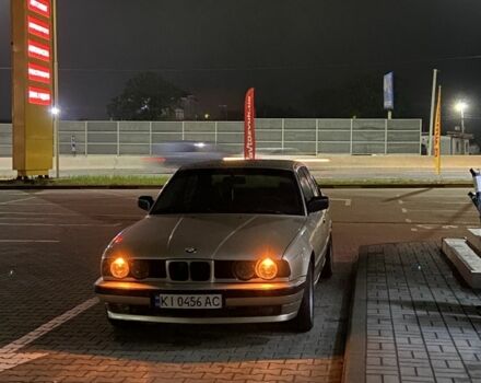 Серый БМВ 5 Серия, объемом двигателя 2 л и пробегом 333 тыс. км за 3500 $, фото 13 на Automoto.ua