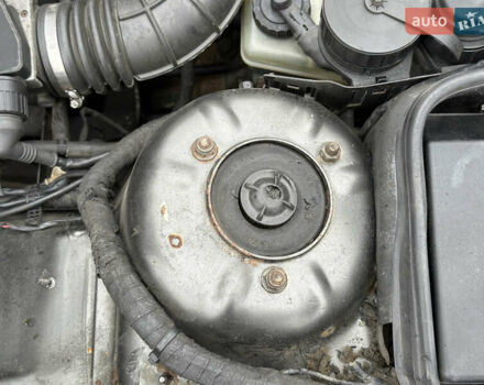 Сірий БМВ 5 Серія, об'ємом двигуна 1.99 л та пробігом 250 тис. км за 3000 $, фото 12 на Automoto.ua