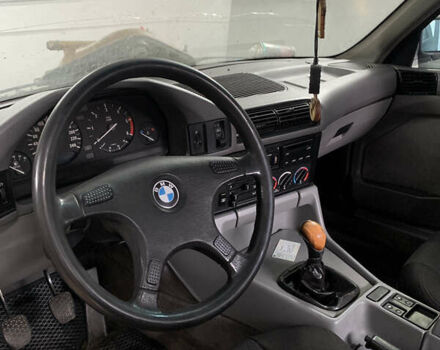 Серый БМВ 5 Серия, объемом двигателя 2.4 л и пробегом 300 тыс. км за 2300 $, фото 7 на Automoto.ua