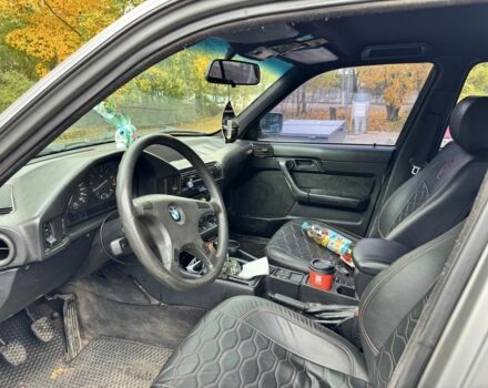 Серый БМВ 5 Серия, объемом двигателя 2.5 л и пробегом 3 тыс. км за 2100 $, фото 7 на Automoto.ua