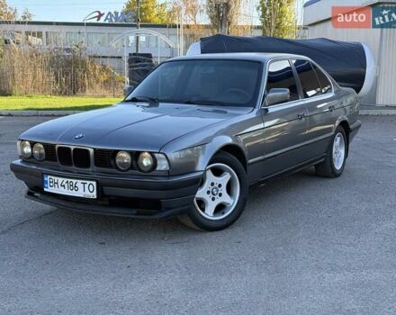 Серый БМВ 5 Серия, объемом двигателя 2 л и пробегом 295 тыс. км за 3000 $, фото 14 на Automoto.ua