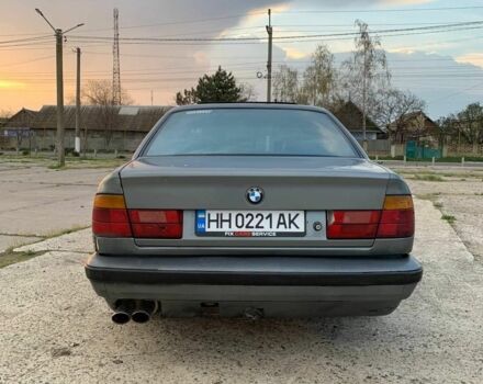 Серый БМВ 5 Серия, объемом двигателя 2 л и пробегом 816 тыс. км за 1700 $, фото 4 на Automoto.ua