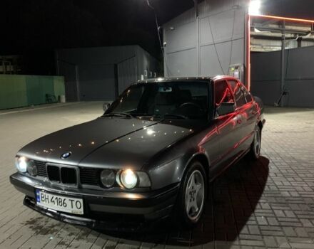 Серый БМВ 5 Серия, объемом двигателя 2 л и пробегом 3 тыс. км за 2200 $, фото 1 на Automoto.ua