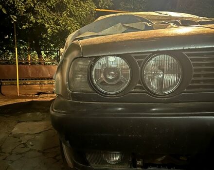 Серый БМВ 5 Серия, объемом двигателя 2 л и пробегом 0 тыс. км за 1700 $, фото 11 на Automoto.ua