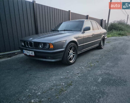 Серый БМВ 5 Серия, объемом двигателя 2.5 л и пробегом 332 тыс. км за 4800 $, фото 4 на Automoto.ua