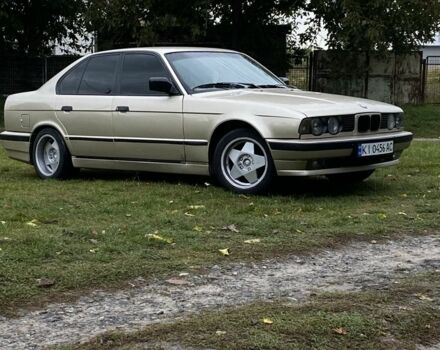 Серый БМВ 5 Серия, объемом двигателя 2 л и пробегом 333 тыс. км за 3500 $, фото 14 на Automoto.ua