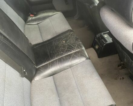 Серый БМВ 5 Серия, объемом двигателя 2 л и пробегом 500 тыс. км за 2400 $, фото 8 на Automoto.ua