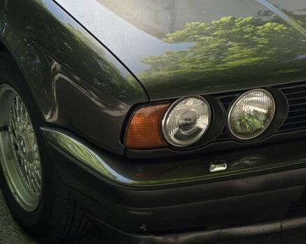 Серый БМВ 5 Серия, объемом двигателя 2 л и пробегом 250 тыс. км за 3000 $, фото 5 на Automoto.ua