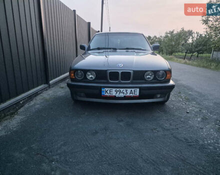 Серый БМВ 5 Серия, объемом двигателя 2.5 л и пробегом 332 тыс. км за 4800 $, фото 3 на Automoto.ua