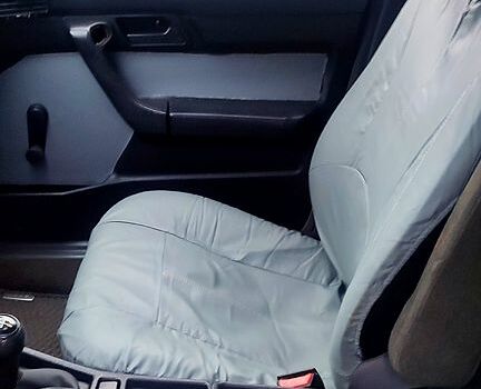 Сірий БМВ 5 Серія, об'ємом двигуна 2 л та пробігом 111 тис. км за 2600 $, фото 4 на Automoto.ua