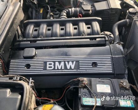 Сірий БМВ 5 Серія, об'ємом двигуна 2 л та пробігом 300 тис. км за 1300 $, фото 6 на Automoto.ua