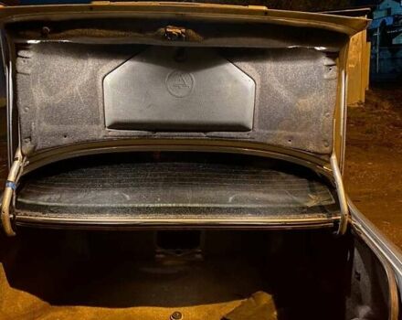 Серый БМВ 5 Серия, объемом двигателя 2.5 л и пробегом 300 тыс. км за 1550 $, фото 9 на Automoto.ua