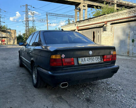 Сірий БМВ 5 Серія, об'ємом двигуна 1.99 л та пробігом 240 тис. км за 1900 $, фото 3 на Automoto.ua