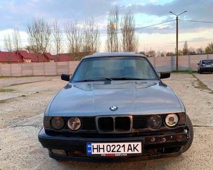 Серый БМВ 5 Серия, объемом двигателя 2 л и пробегом 0 тыс. км за 1700 $, фото 3 на Automoto.ua