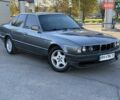 Серый БМВ 5 Серия, объемом двигателя 2 л и пробегом 295 тыс. км за 3000 $, фото 2 на Automoto.ua