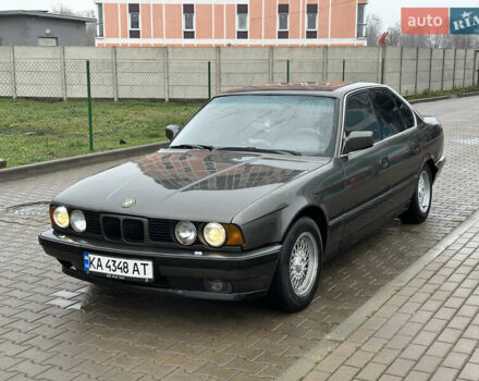 Сірий БМВ 5 Серія, об'ємом двигуна 1.99 л та пробігом 250 тис. км за 3000 $, фото 5 на Automoto.ua