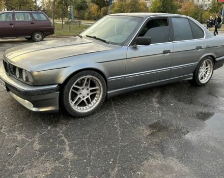 Сірий БМВ 5 Серія, об'ємом двигуна 2 л та пробігом 425 тис. км за 3000 $, фото 5 на Automoto.ua