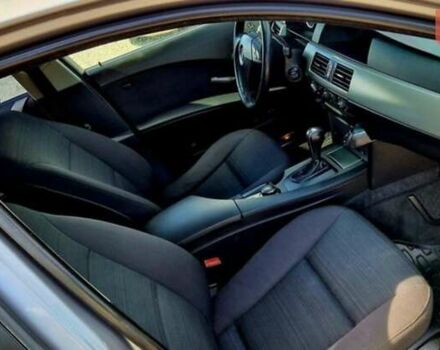 Серый БМВ 5 Серия, объемом двигателя 3 л и пробегом 255 тыс. км за 4500 $, фото 6 на Automoto.ua