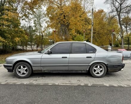 Серый БМВ 5 Серия, объемом двигателя 2.5 л и пробегом 3 тыс. км за 2100 $, фото 3 на Automoto.ua