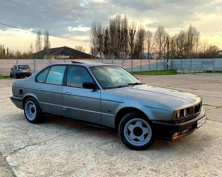 Серый БМВ 5 Серия, объемом двигателя 2 л и пробегом 0 тыс. км за 1700 $, фото 2 на Automoto.ua