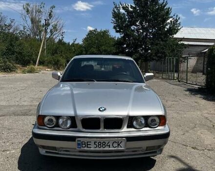 Серый БМВ 5 Серия, объемом двигателя 2.5 л и пробегом 400 тыс. км за 4200 $, фото 5 на Automoto.ua