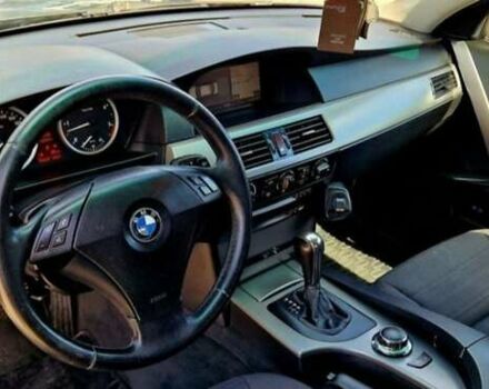 Серый БМВ 5 Серия, объемом двигателя 3 л и пробегом 255 тыс. км за 4500 $, фото 5 на Automoto.ua