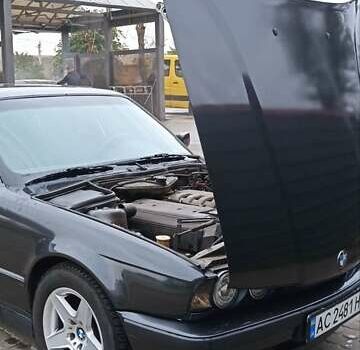 Сірий БМВ 5 Серія, об'ємом двигуна 2.5 л та пробігом 400 тис. км за 3300 $, фото 5 на Automoto.ua