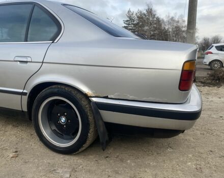 Серый БМВ 5 Серия, объемом двигателя 2 л и пробегом 350 тыс. км за 3400 $, фото 5 на Automoto.ua