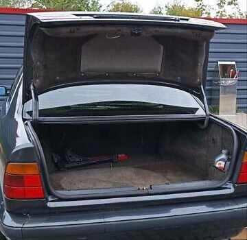 Сірий БМВ 5 Серія, об'ємом двигуна 2.5 л та пробігом 400 тис. км за 3300 $, фото 6 на Automoto.ua